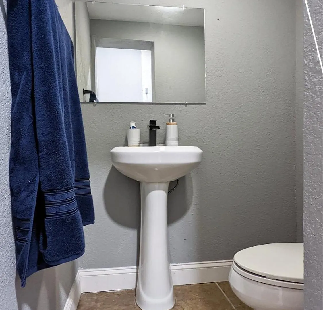 Holiday home Property In Westershore Tampa Near Tpa Airport